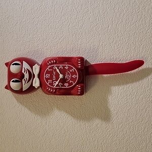 SUPER RARE 75th Anniversary Red Kit-Cat Klock Clock